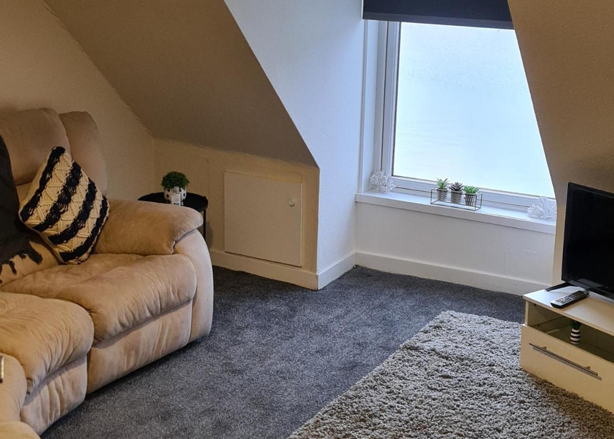 Inviting 1-Bed Apartment In Campbeltown Loch Views Exterior foto