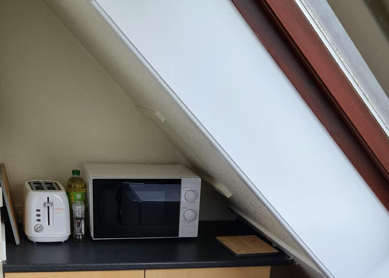 Inviting 1-Bed Apartment In Campbeltown Loch Views Exterior foto